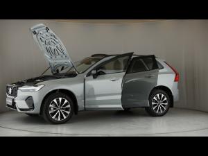 Volvo XC60 B5 AWD Ultimate Dark - Image 27