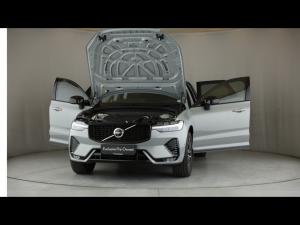 Volvo XC60 B5 AWD Ultimate Dark - Image 28