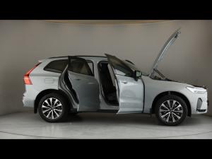 Volvo XC60 B5 AWD Ultimate Dark - Image 30