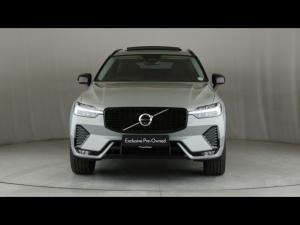 Volvo XC60 B5 AWD Ultimate Dark - Image 4