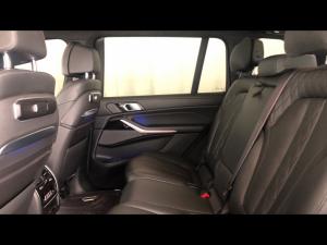 BMW X7 xDrive40d M Sport - Image 11
