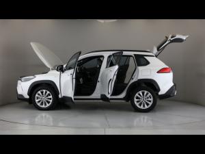 Toyota Corolla Cross 1.8 HEV XS - Image 26