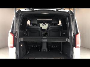 Mercedes-Benz V-Class V250d Avantgarde - Image 13
