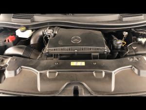Mercedes-Benz V-Class V250d Avantgarde - Image 14
