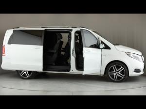 Mercedes-Benz V-Class V250d Avantgarde - Image 30