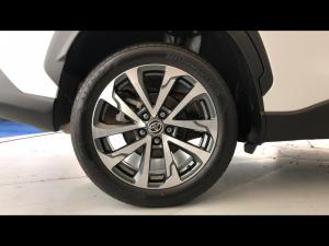 Toyota Corolla Cross 1.8 Hybrid XR - Image 20