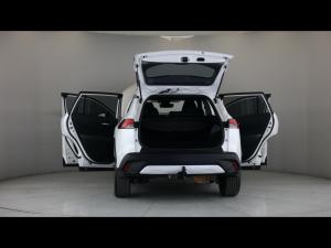 Toyota Corolla Cross 1.8 Hybrid XR - Image 24