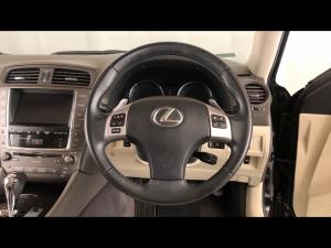 Lexus IS 350 EX - Image 8