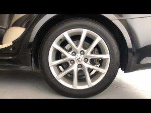 Lexus IS 350 EX - Image 19