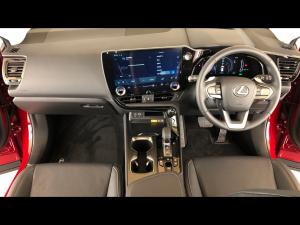 Lexus NX 350h SE - Image 6