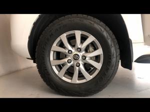 Toyota Land Cruiser 200 4.5D-4D V8 VX-R - Image 18