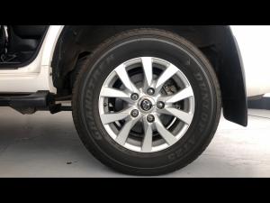 Toyota Land Cruiser 200 4.5D-4D V8 VX-R - Image 19