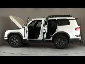 Lexus GX 550 Overtrail - Image 26