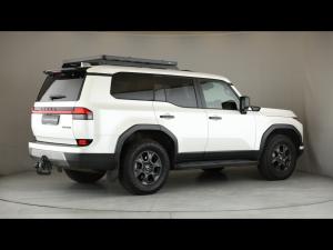 Lexus GX 550 Overtrail - Image 2