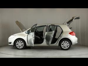 Toyota Auris 1.6 RS - Image 26