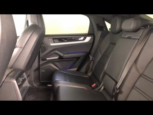 Porsche Cayenne coupe - Image 11