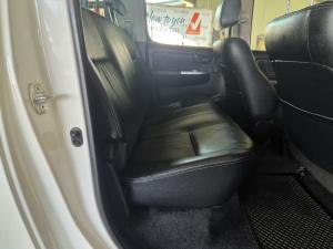 Toyota Hilux 3.0D-4D double cab Raider Legend 45 - Image 16