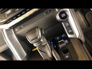 Toyota Land Cruiser 300 3.3D GR-Sport - Image 15
