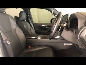 Lexus LX 500d Urban - Image 10