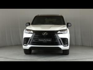 Lexus LX 500d Urban - Image 4