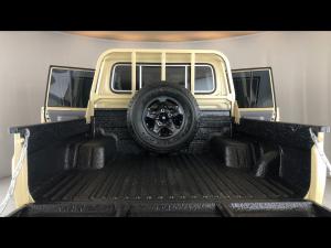 Toyota Land Cruiser 79 2.8GD-6 double cab auto - Image 13