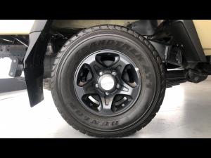 Toyota Land Cruiser 79 2.8GD-6 double cab auto - Image 20
