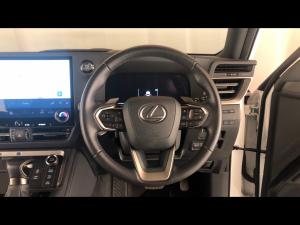 Lexus GX 550 Overtrail - Image 8