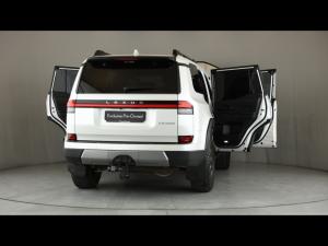 Lexus GX 550 Overtrail - Image 24