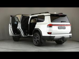 Lexus GX 550 Overtrail - Image 25