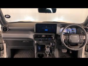 Toyota Land Cruiser Prado 2.8GD VX-R - Image 6