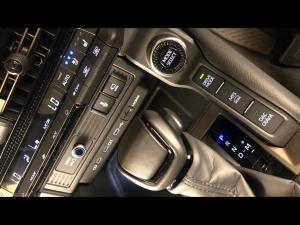 Toyota Land Cruiser Prado 2.8GD VX-R - Image 15