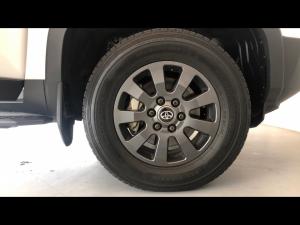 Toyota Land Cruiser Prado 2.8GD VX-R - Image 17