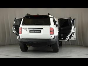 Toyota Land Cruiser Prado 2.8GD VX-R - Image 24