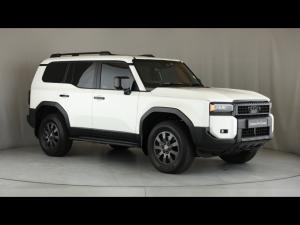 Toyota Land Cruiser Prado 2.8GD VX-R - Image 1