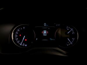 Toyota RAV4 2.0 GX-R AWD - Image 9
