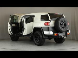 Toyota FJ Cruiser FJ Cruiser - Image 25