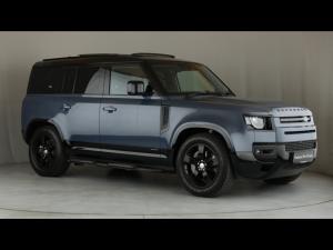Land Rover Defender 110 D300 X-Dynamic HSE - Image 1