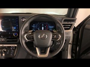 Lexus GX 550 Overtrail - Image 8