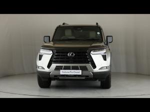 Lexus GX 550 Overtrail - Image 4