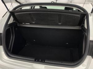 Hyundai i20 1.4 Motion automatic - Image 16