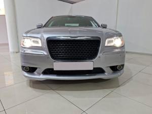 Chrysler 300C SRT8 - Image 4