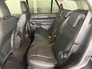 Ford Everest 2.0 SiT Active - Image 12