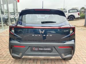 Mahindra XUV 3XO 1.2T AX7L - Image 4