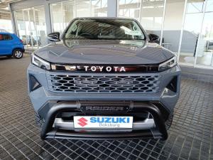 Toyota Hilux 2.8GD-6 double cab Raider 4x4 - Image 2