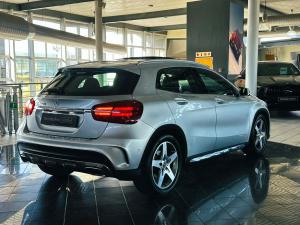 Mercedes-Benz GLA GLA200 auto - Image 2
