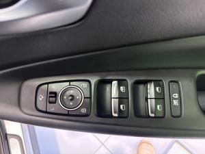 Hyundai Santa Fe 2.2D Executive - Image 20