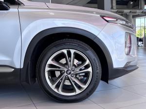 Hyundai Santa Fe 2.2D Executive - Image 5