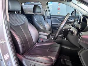 Hyundai Santa Fe 2.2D Executive - Image 9