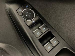 Ford Fiesta 1.0 Ecoboost Trend 5-Door automatic - Image 14