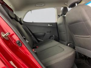 Hyundai Grand i10 1.0 Motion automatic - Image 17